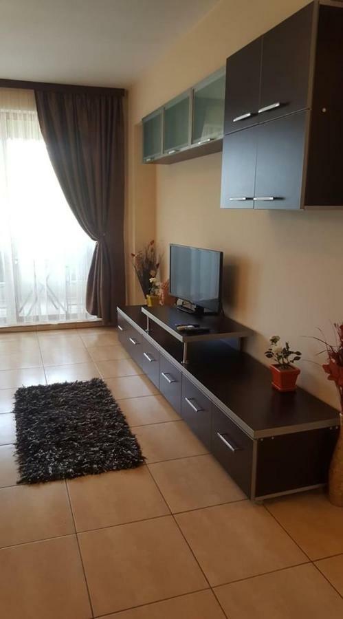 Nick Apartments Mamaia Exterior foto